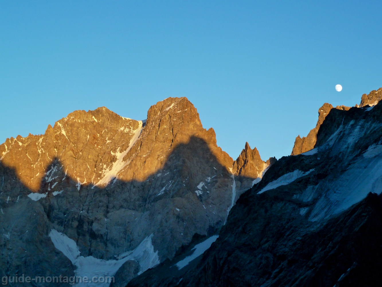 Pilier_sud_des_Ecrins_06