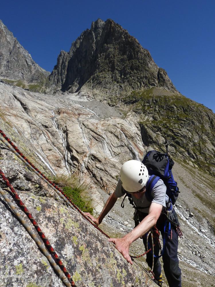 Aiguille_du_Chatelet_2