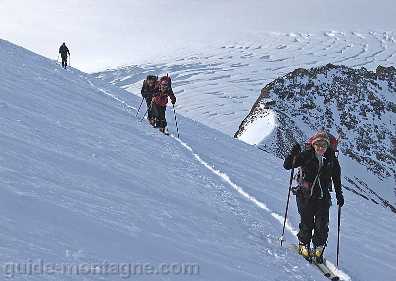 Finsteraarhorn-1