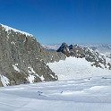 travpyr-J6-30